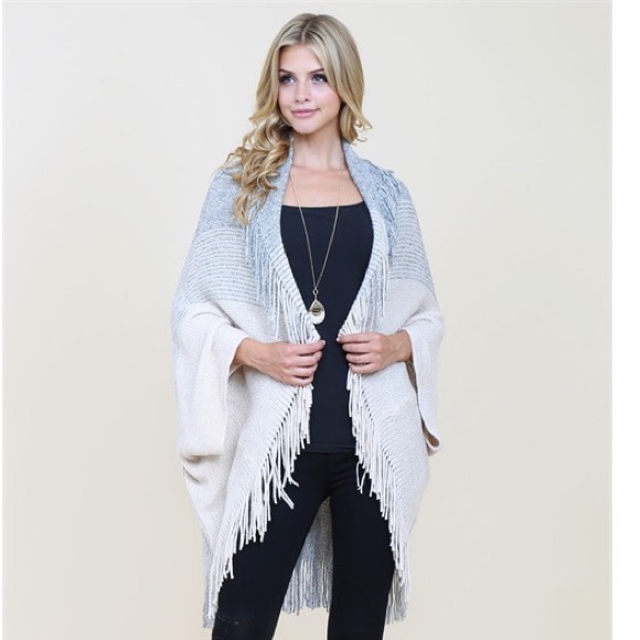 Sweaters - Oversized Blanket fringe Cardigan